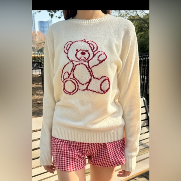 Brandy Melville Wool80% blend Marta Teddy Bear Cream Sweater made in Italy, XS-M - Picture 1 of 8